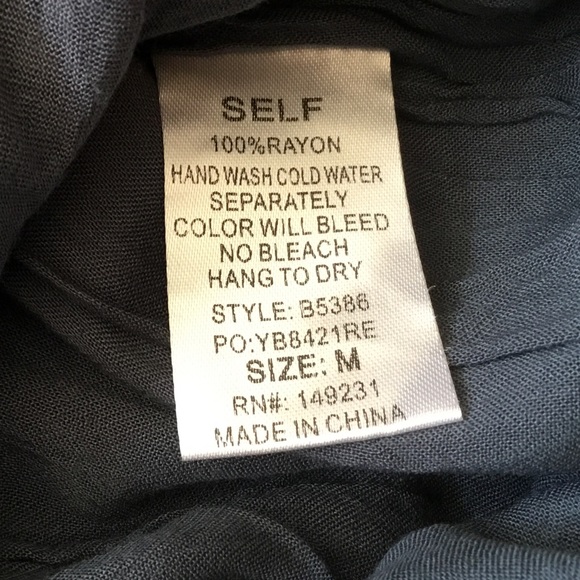 Kori Gray & White Striped Romper - M - Picture 6 of 6